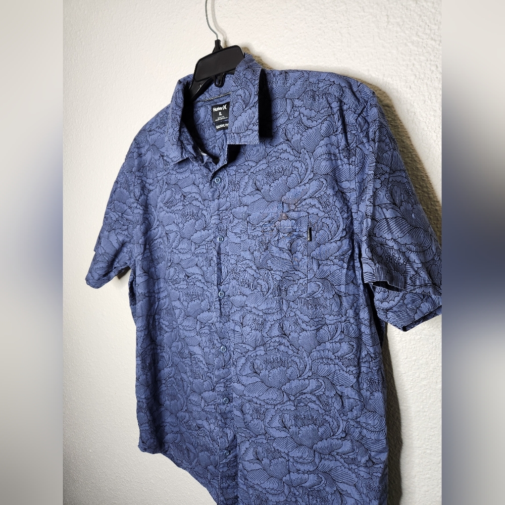 Hurley Classic Fit Men's Blue Floral Shirt Short Sleeve Size XL - Picture 4 of 10